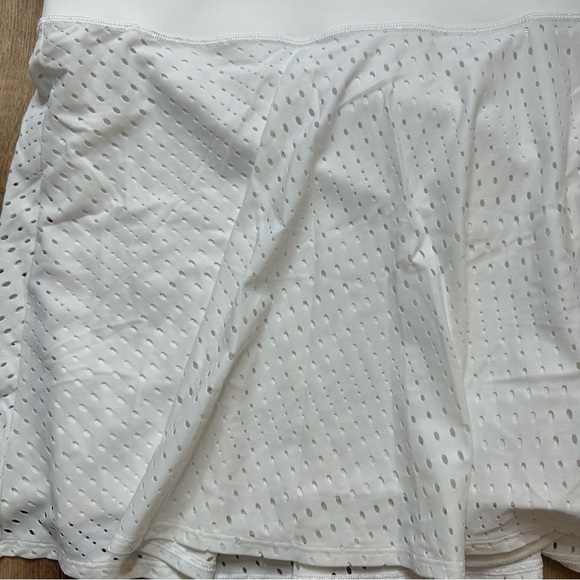 Athleta A-Game 14" White Skort Size 3X - Picture 6 of 17
